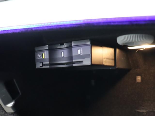 Ｅクラスステーションワゴン Ｅ２００ワゴン　４Ｍ　ＡＶＧ　下取車　セーフティＰ　自動追従　ＢＳＧ搭載　ハーフ革Ｐシート／ヒーター　純正ＨＤＤナビＴＶ　Ａｐｐｌｅ　ＣａｒＰｌａｙ　Ｂｌｕｅｔｏｏｔｈ　３６０°／Ｂクカメラ　ドラレコ　ディストロニックプラス　フルタイム４ＷＤ　９速ＡＴ（11枚目）