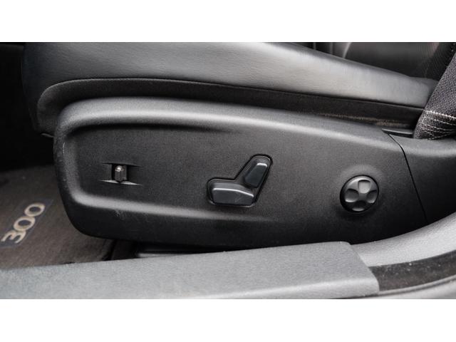 5.7HEMI V8 5.7HEMI GIMMICフルエアロ GIMMICデュアルステンレスマフラー GIMMICデュアルステンレスマフラー GIMMIC車高調 パノラマサンルーフ付(55枚目)