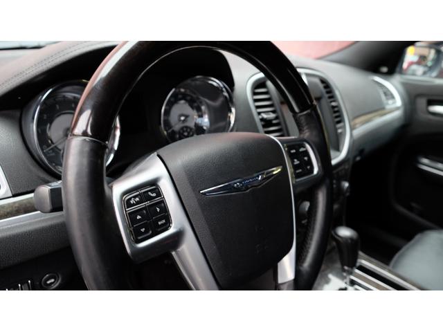 5.7HEMI V8 5.7HEMI GIMMICフルエアロ GIMMICデュアルステンレスマフラー GIMMICデュアルステンレスマフラー GIMMIC車高調 パノラマサンルーフ付(56枚目)