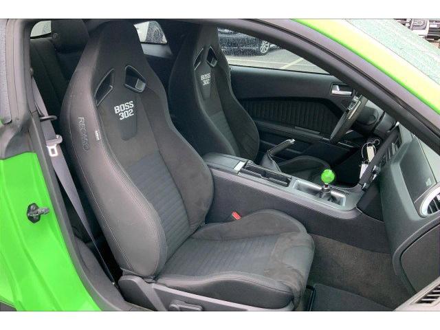 全国配送料無料 12 14年フォード マスタング ボス 302 グリル赤白青い子馬エンブレム Oem 8r3za 海外正規流通品 並行輸入品 Allvip Cl