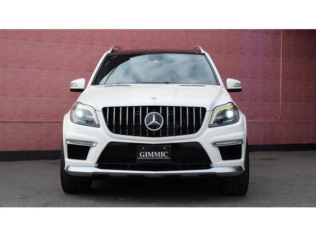 ＧＬ６３　ＡＭＧ　ＨｙｐｅｒＦｏｒｇｅｄ２４ＡＷ・Ｄｅｓｉｇｎｏインテリア・ｈａｒｍａｎ／ｋａｒｄｏｎサウンド・パノラマＳＲ・パナメリカーナＦグリル・カロッツエリアカーナビ・アルパインリアモニター・ドラレコ・新車並行♪(15枚目)