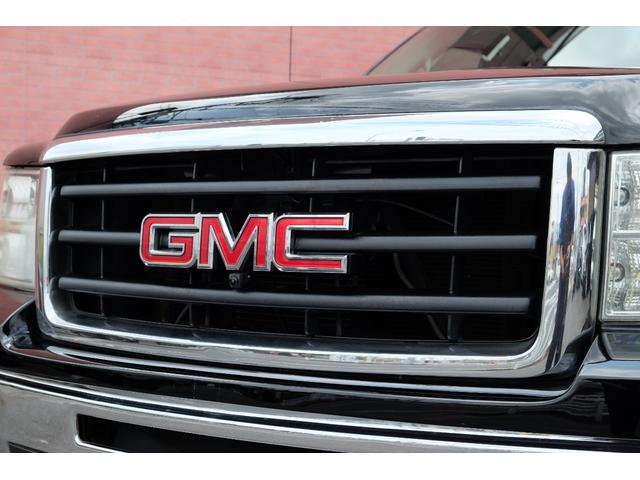 ＧＭＣシエラ 　ＳＬＥ／ＡＷＤ／ＣＲＥＷＣＡＢ／検１年／ＭＬＪ１８ＡＷ／３ｉｎボディリフト／ランニングボード／トノカバー／ベッドライナー／ＨＤＤナビ／ＢＴ／Ｆ・Ｓ・Ｒカメラ／ＳＲ／レザーシート／ワンオフマフラー（4枚目）