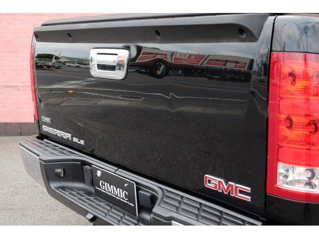 ＧＭＣシエラ 　ＳＬＥ／ＡＷＤ／ＣＲＥＷＣＡＢ／検１年／ＭＬＪ１８ＡＷ／３ｉｎボディリフト／ランニングボード／トノカバー／ベッドライナー／ＨＤＤナビ／ＢＴ／Ｆ・Ｓ・Ｒカメラ／ＳＲ／レザーシート／ワンオフマフラー（27枚目）