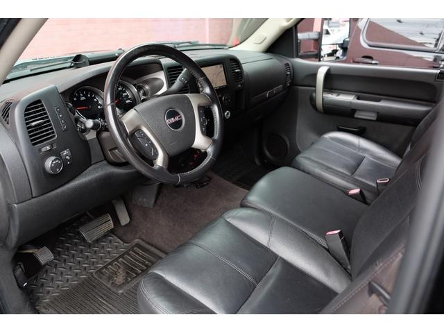 ＧＭＣシエラ 　ＳＬＥ／ＡＷＤ／ＣＲＥＷＣＡＢ／検１年／ＭＬＪ１８ＡＷ／３ｉｎボディリフト／ランニングボード／トノカバー／ベッドライナー／ＨＤＤナビ／ＢＴ／Ｆ・Ｓ・Ｒカメラ／ＳＲ／レザーシート／ワンオフマフラー（52枚目）