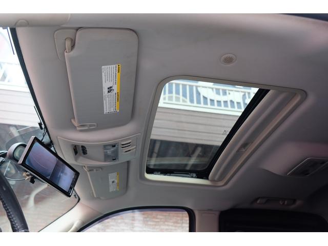 ＧＭＣシエラ 　ＳＬＥ／ＡＷＤ／ＣＲＥＷＣＡＢ／検１年／ＭＬＪ１８ＡＷ／３ｉｎボディリフト／ランニングボード／トノカバー／ベッドライナー／ＨＤＤナビ／ＢＴ／Ｆ・Ｓ・Ｒカメラ／ＳＲ／レザーシート／ワンオフマフラー（72枚目）