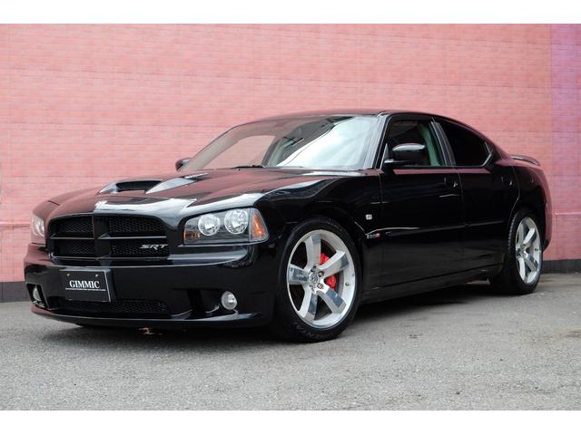 ダッジ・チャージャー ＳＲＴ８　正規ディーラー車／６万ｋｍ／検２年付／２０インチＡＷ／Ｂｒｅｍｂｏキャリパー／ＢＩＬＳＴＥＩＮショック／ＭＯＰＡＲタワーバー／サンルーフ／ＳＲＴスポーツシート／シートヒーター／バックカメラ／ＥＴＣ付（17枚目）