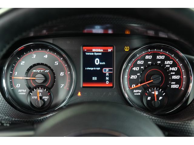 ダッジ・チャージャー ＳＲＴ８　新並／６．４ＨＥＭＩ／ＳＲ／２０ＡＷ／ＢＩＬＳＴＥＩＮショック／Ｅｉｂａｃｈサス／ＢｒｅｍｂｏキャリパーＢ／Ｂｏｒｌａエキゾースト／ＳＲＴハーフレザー／パナソニックナビ／フルセグ／リモートＥＧスタート（53枚目）