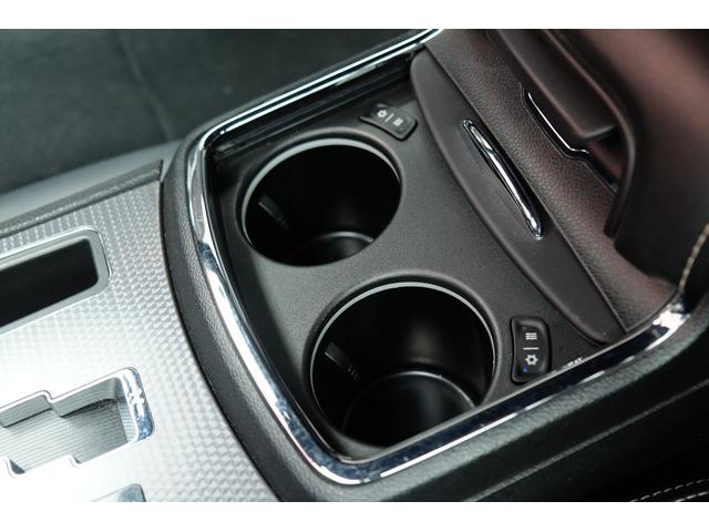 ダッジ・チャージャー ＳＲＴ８　新並／６．４ＨＥＭＩ／ＳＲ／２０ＡＷ／ＢＩＬＳＴＥＩＮショック／Ｅｉｂａｃｈサス／ＢｒｅｍｂｏキャリパーＢ／Ｂｏｒｌａエキゾースト／ＳＲＴハーフレザー／パナソニックナビ／フルセグ／リモートＥＧスタート（66枚目）
