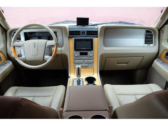 リンカーンナビゲーター アルティメイト　Ｌロングボディ／ＡＷＤ／２０１０モデル／ＨＤＤサイバーナビ／地デジ／ＤＶＤ／ＢＴ／純正リアモニター／ＳＲ／前後ドラレコ／ＥＴＣ／前横後カメラ／パワーランニングボード／パワーリフトゲート／シートヒーター（34枚目）