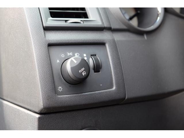 ダッジ・チャージャー ＳＲＴ８　２００８年後期／正規ディーラー車／５万ｋｍ／６．１ＨＥＭＩ／純正２０ＡＷ／Ｂｒｅｍｂｏキャリパー／ＢＩＬＳＴＥＩＮショック／サンルーフ／ＳＲＴ専用シート／ＭＯＰＡＲ＆ＨＵＲＳＴシフト／純正ＨＤＤナビ（40枚目）