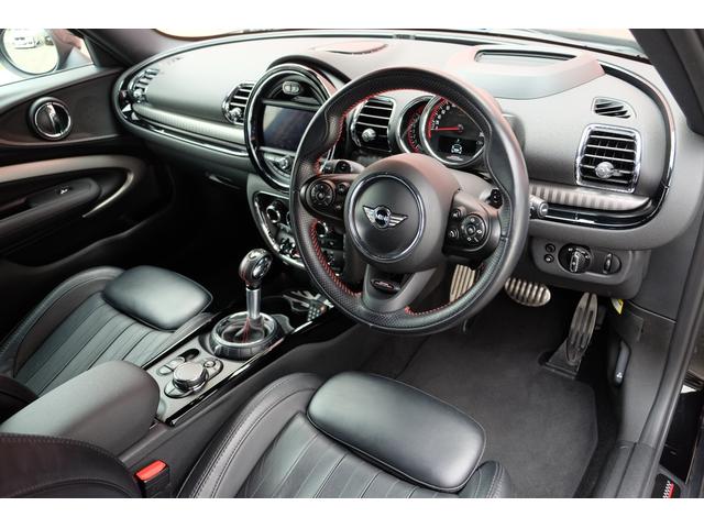 ＭＩＮＩ ＪＣＷ　クラブマン　エクスクルーシブスタイル　３ＤデザインＦｒエアロ／ＬＣＩ後期フェイス／後期ＬＥＤテール／ＭＩＮＩＹｏｕｒｓレザーラウンジシート／ＭＩＮＩＹｏｕｒｓインテリアイルミ／電動シート／シートメモリー／ピアノブラックＥＸ／地デジ／ＨＵＤ（36枚目）