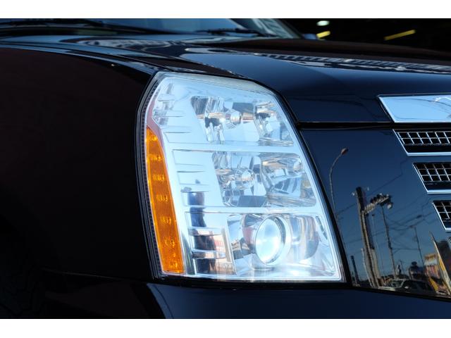 キャデラックエスカレード ＥＳＶ　ＫＭＣ２６インチＡＷ／フロントツインモニター／純正リアモニター２基／０９年メーター／電動ステアリングコラム／電動ランニングボード／ＳＲ／ＢＯＳＥ／ココアカシミヤ内装／電動リアゲート／セカンドキャプテン（6枚目）