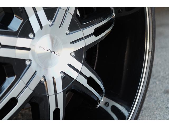 キャデラックエスカレード ＥＳＶ　ＫＭＣ２６インチＡＷ／フロントツインモニター／純正リアモニター２基／０９年メーター／電動ステアリングコラム／電動ランニングボード／ＳＲ／ＢＯＳＥ／ココアカシミヤ内装／電動リアゲート／セカンドキャプテン（9枚目）