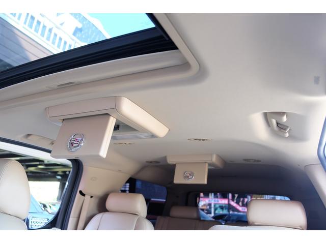 キャデラックエスカレード ＥＳＶ　ＫＭＣ２６インチＡＷ／フロントツインモニター／純正リアモニター２基／０９年メーター／電動ステアリングコラム／電動ランニングボード／ＳＲ／ＢＯＳＥ／ココアカシミヤ内装／電動リアゲート／セカンドキャプテン（48枚目）