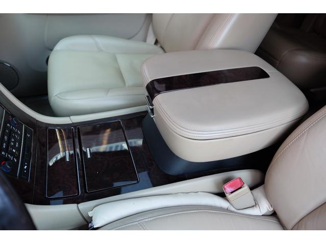 キャデラックエスカレード ＥＳＶ　ＫＭＣ２６インチＡＷ／フロントツインモニター／純正リアモニター２基／０９年メーター／電動ステアリングコラム／電動ランニングボード／ＳＲ／ＢＯＳＥ／ココアカシミヤ内装／電動リアゲート／セカンドキャプテン（65枚目）