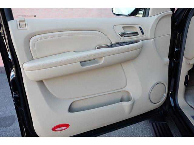 キャデラックエスカレード ＥＳＶ　ＫＭＣ２６インチＡＷ／フロントツインモニター／純正リアモニター２基／０９年メーター／電動ステアリングコラム／電動ランニングボード／ＳＲ／ＢＯＳＥ／ココアカシミヤ内装／電動リアゲート／セカンドキャプテン（72枚目）