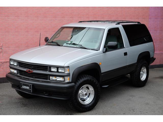 シボレータホスポーツ 　９７モデル／正規輸入車／２ドア／８ナンバー放送宣伝登録／８．６万ｋｍ／オーナーズマニュアル有／ミッキートンプソン１６ＡＷ／サイドステップ／フローティングナビ／ＥＴＣ２．０／バックカメラ／ＶＯＲＴＥＣ（5枚目）