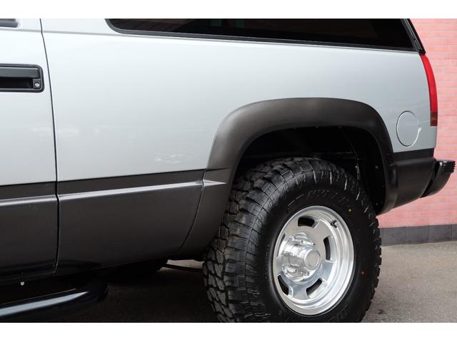 シボレータホスポーツ 　９７モデル／正規輸入車／２ドア／８ナンバー放送宣伝登録／８．６万ｋｍ／オーナーズマニュアル有／ミッキートンプソン１６ＡＷ／サイドステップ／フローティングナビ／ＥＴＣ２．０／バックカメラ／ＶＯＲＴＥＣ（18枚目）