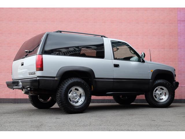 シボレータホスポーツ 　９７モデル／正規輸入車／２ドア／８ナンバー放送宣伝登録／８．６万ｋｍ／オーナーズマニュアル有／ミッキートンプソン１６ＡＷ／サイドステップ／フローティングナビ／ＥＴＣ２．０／バックカメラ／ＶＯＲＴＥＣ（30枚目）