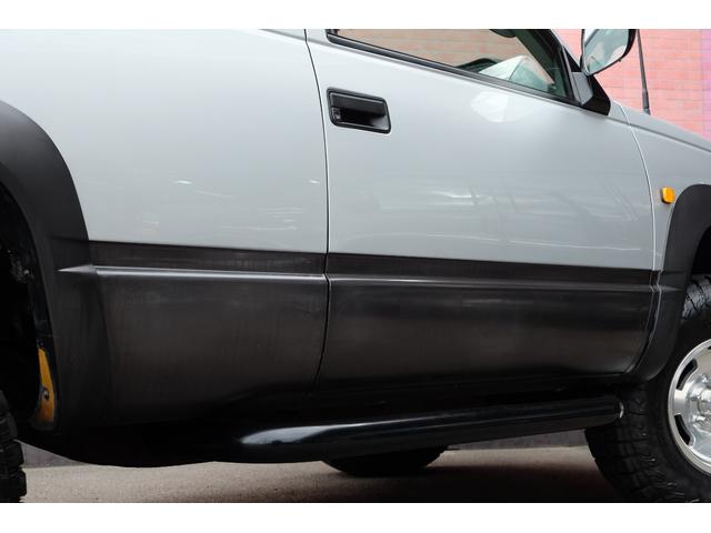 シボレータホスポーツ 　９７モデル／正規輸入車／２ドア／８ナンバー放送宣伝登録／８．６万ｋｍ／オーナーズマニュアル有／ミッキートンプソン１６ＡＷ／サイドステップ／フローティングナビ／ＥＴＣ２．０／バックカメラ／ＶＯＲＴＥＣ（38枚目）