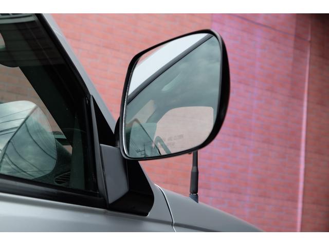 シボレータホスポーツ 　９７モデル／正規輸入車／２ドア／８ナンバー放送宣伝登録／８．６万ｋｍ／オーナーズマニュアル有／ミッキートンプソン１６ＡＷ／サイドステップ／フローティングナビ／ＥＴＣ２．０／バックカメラ／ＶＯＲＴＥＣ（42枚目）