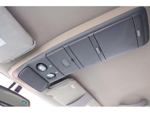 シボレータホスポーツ 　９７モデル／正規輸入車／２ドア／８ナンバー放送宣伝登録／８．６万ｋｍ／オーナーズマニュアル有／ミッキートンプソン１６ＡＷ／サイドステップ／フローティングナビ／ＥＴＣ２．０／バックカメラ／ＶＯＲＴＥＣ（71枚目）