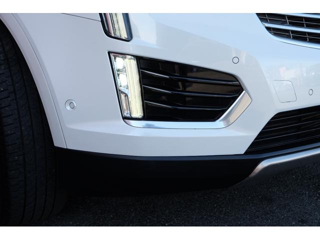 キャデラックＸＴ５クロスオーバー プラチナム　ＣＵＥナビ／カープレイ／フルセグ／レーンアシスト／アダプティブクルコン／ベンチレーションシート／リアシートヒーター／トライゾーンＡＣ／リアモニター／２０ＡＷ／ＨＵＤ／ランニングボード／ＳＲ／ＢＯＳＥ（6枚目）