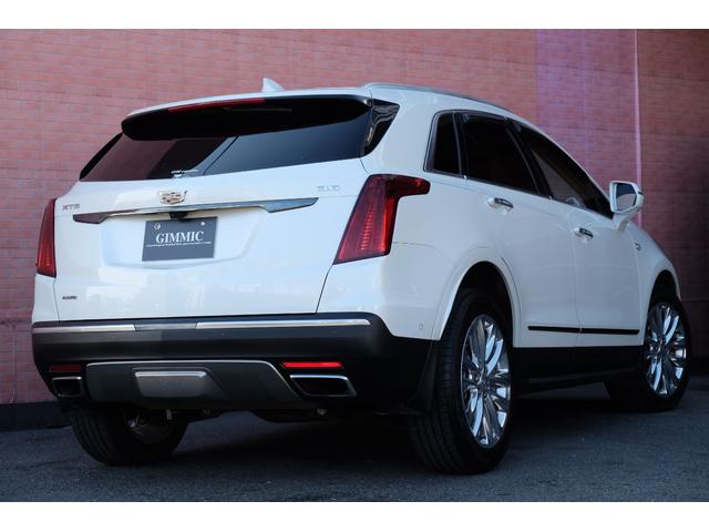 キャデラックＸＴ５クロスオーバー プラチナム　ＣＵＥナビ／カープレイ／フルセグ／レーンアシスト／アダプティブクルコン／ベンチレーションシート／リアシートヒーター／トライゾーンＡＣ／リアモニター／２０ＡＷ／ＨＵＤ／ランニングボード／ＳＲ／ＢＯＳＥ（21枚目）