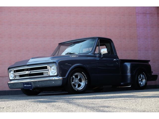 シボレーＣ－１０ ステップサイド　ＨｏｌｌｙスナイパーＥＦＩ（電子制御インジェクション）／エアサス／ダコタデジタル／電動ファンアルミラジエータ／Ｈｅｄｍａｎヘダース／サイドテールマフラー／ＫＹＢショック／１５ＡＷ／４ＡＴ／ＮＯｘＰＭ適（3枚目）