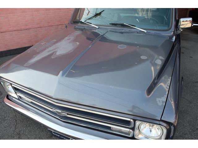 シボレーＣ－１０ ステップサイド　ＨｏｌｌｙスナイパーＥＦＩ（電子制御インジェクション）／エアサス／ダコタデジタル／電動ファンアルミラジエータ／Ｈｅｄｍａｎヘダース／サイドテールマフラー／ＫＹＢショック／１５ＡＷ／４ＡＴ／ＮＯｘＰＭ適（11枚目）