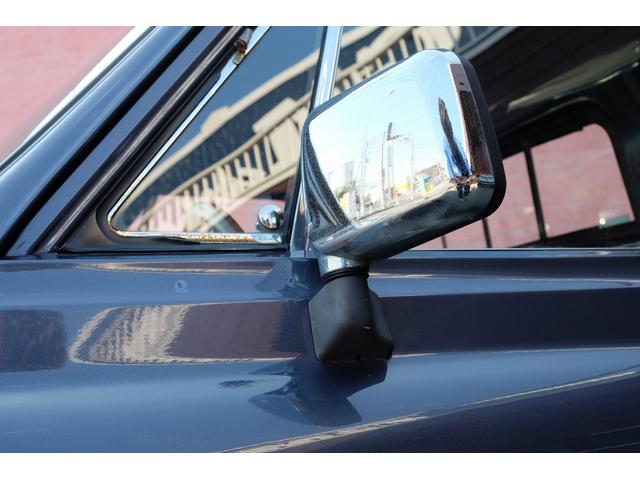 シボレーＣ－１０ ステップサイド　ＨｏｌｌｙスナイパーＥＦＩ（電子制御インジェクション）／エアサス／ダコタデジタル／電動ファンアルミラジエータ／Ｈｅｄｍａｎヘダース／サイドテールマフラー／ＫＹＢショック／１５ＡＷ／４ＡＴ／ＮＯｘＰＭ適（16枚目）