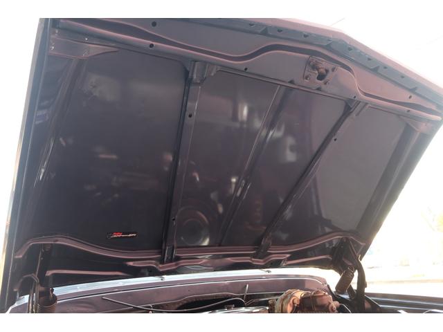 シボレーＣ－１０ ステップサイド　ＨｏｌｌｙスナイパーＥＦＩ（電子制御インジェクション）／エアサス／ダコタデジタル／電動ファンアルミラジエータ／Ｈｅｄｍａｎヘダース／サイドテールマフラー／ＫＹＢショック／１５ＡＷ／４ＡＴ／ＮＯｘＰＭ適（46枚目）