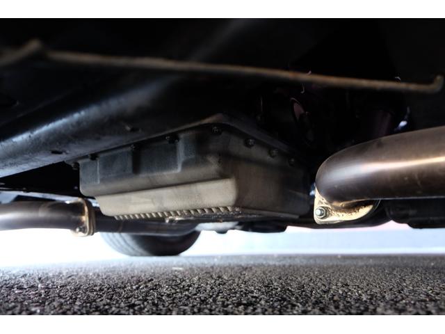 シボレーＣ－１０ ステップサイド　ＨｏｌｌｙスナイパーＥＦＩ（電子制御インジェクション）／エアサス／ダコタデジタル／電動ファンアルミラジエータ／Ｈｅｄｍａｎヘダース／サイドテールマフラー／ＫＹＢショック／１５ＡＷ／４ＡＴ／ＮＯｘＰＭ適（51枚目）