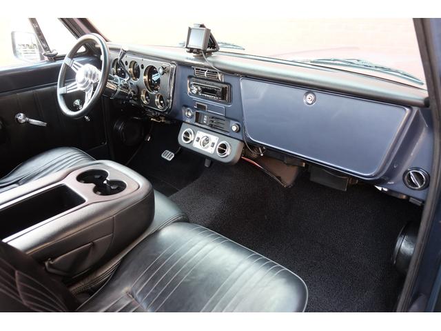 シボレーＣ－１０ ステップサイド　ＨｏｌｌｙスナイパーＥＦＩ（電子制御インジェクション）／エアサス／ダコタデジタル／電動ファンアルミラジエータ／Ｈｅｄｍａｎヘダース／サイドテールマフラー／ＫＹＢショック／１５ＡＷ／４ＡＴ／ＮＯｘＰＭ適（56枚目）