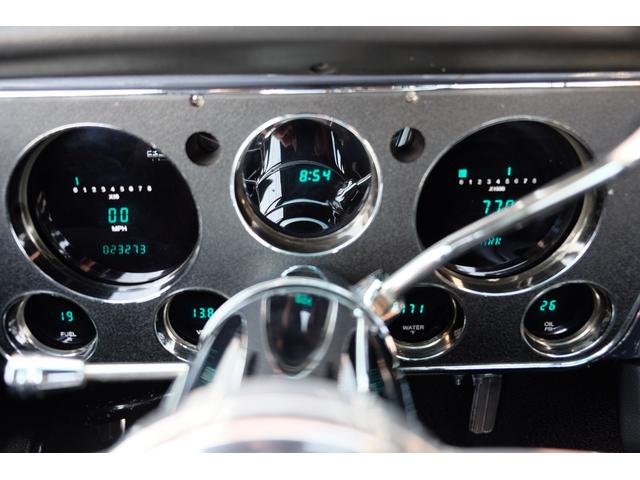 シボレーＣ－１０ ステップサイド　ＨｏｌｌｙスナイパーＥＦＩ（電子制御インジェクション）／エアサス／ダコタデジタル／電動ファンアルミラジエータ／Ｈｅｄｍａｎヘダース／サイドテールマフラー／ＫＹＢショック／１５ＡＷ／４ＡＴ／ＮＯｘＰＭ適（63枚目）