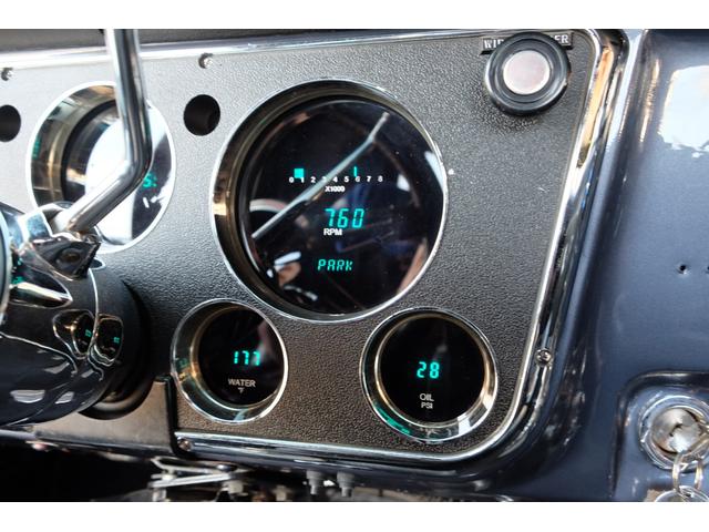 シボレーＣ－１０ ステップサイド　ＨｏｌｌｙスナイパーＥＦＩ（電子制御インジェクション）／エアサス／ダコタデジタル／電動ファンアルミラジエータ／Ｈｅｄｍａｎヘダース／サイドテールマフラー／ＫＹＢショック／１５ＡＷ／４ＡＴ／ＮＯｘＰＭ適（64枚目）