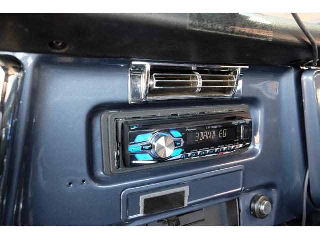 シボレーＣ－１０ ステップサイド　ＨｏｌｌｙスナイパーＥＦＩ（電子制御インジェクション）／エアサス／ダコタデジタル／電動ファンアルミラジエータ／Ｈｅｄｍａｎヘダース／サイドテールマフラー／ＫＹＢショック／１５ＡＷ／４ＡＴ／ＮＯｘＰＭ適（68枚目）