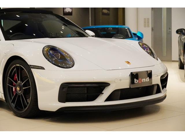 ９１１ ９１１カレラＧＴＳ　スポーツクロノパッケージ　スポーツデザインパッケージ　電動ガラスサンルーフ　イオナイザー　エクスクルーシブデザインテールライト　全周囲カメラ　シートヒーター　ガラスルーフ（3枚目）