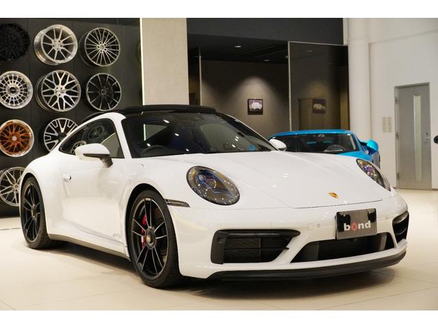 ９１１ ９１１カレラＧＴＳ　スポーツクロノパッケージ　スポーツデザインパッケージ　電動ガラスサンルーフ　イオナイザー　エクスクルーシブデザインテールライト　全周囲カメラ　シートヒーター　ガラスルーフ（28枚目）
