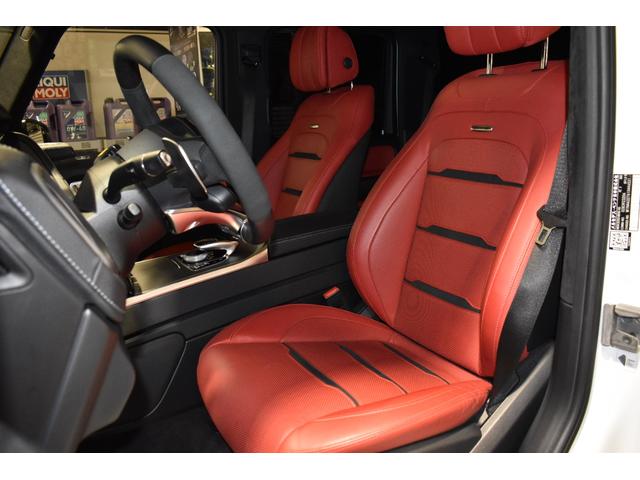 Ｇクラス Ｇ６３　エディション５５　国内４０台限定　ＡＭＧナイトパッケージ＆ＡＭＧナイトパッケージＩＩ　４ＷＤ　ＢＲＡＢＵＳリップ　フリップダウンモニター　電動サイドステップ　アダプティブクルーズコントロール　レーンキープアシスト（22枚目）