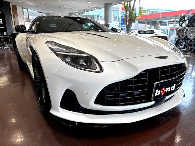 ＤＢ１２ ベースグレード　アダプティブクルーズコントロール　レーンキープアシスト　パーキングアシスト　ドライブレコーダー　ディスプレイオーディオ　パワーシート　シートエアコン　シートヒーター（2枚目）