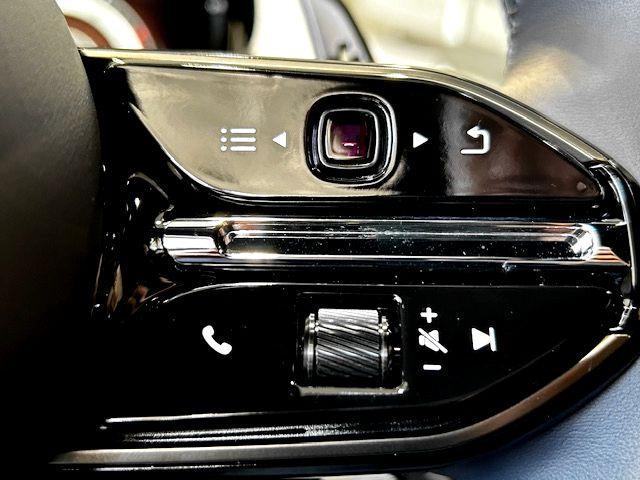 ＤＢ１２ ベースグレード　アダプティブクルーズコントロール　レーンキープアシスト　パーキングアシスト　ドライブレコーダー　ディスプレイオーディオ　パワーシート　シートエアコン　シートヒーター（28枚目）
