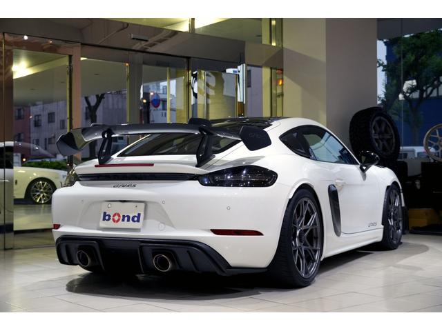７１８ケイマン ７１８ケイマンＧＴ４　ＲＳ　ワンオーナー　ヴァイザッハＰＫＧ　クラブスポーツＰＫＧ　フロント／カーボン部分プロテクション　スポーツクロノ　スポーツエグゾースト　ドラレコ　レーダー　禁煙車　ルーフラッピング（10枚目）