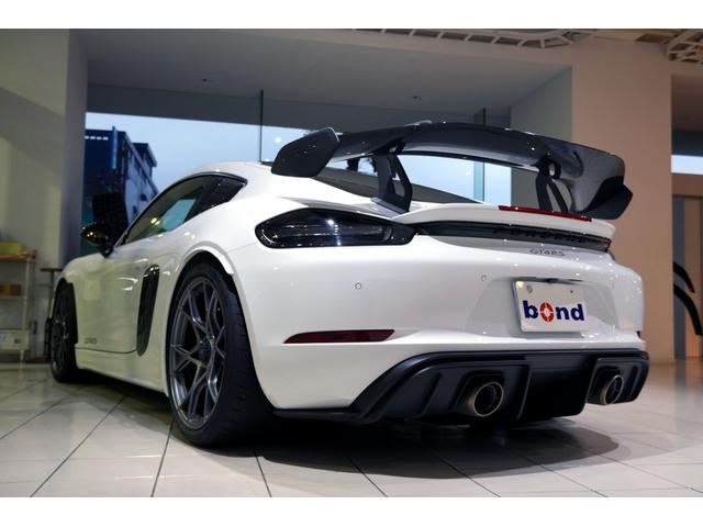 ７１８ケイマン ７１８ケイマンＧＴ４　ＲＳ　ワンオーナー　ヴァイザッハＰＫＧ　クラブスポーツＰＫＧ　フロント／カーボン部分プロテクション　スポーツクロノ　スポーツエグゾースト　ドラレコ　レーダー　禁煙車　ルーフラッピング（12枚目）