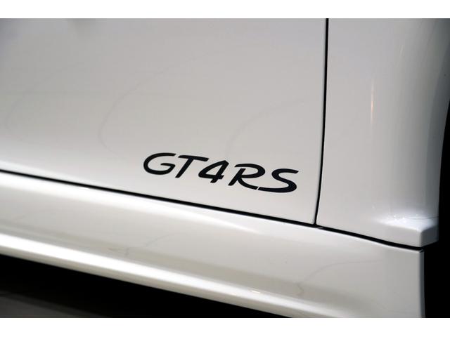 ７１８ケイマン ７１８ケイマンＧＴ４　ＲＳ　ワンオーナー　ヴァイザッハＰＫＧ　クラブスポーツＰＫＧ　フロント／カーボン部分プロテクション　スポーツクロノ　スポーツエグゾースト　ドラレコ　レーダー　禁煙車　ルーフラッピング（17枚目）