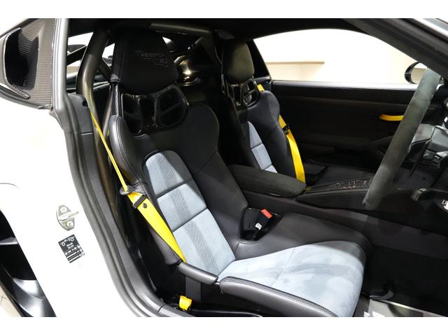 ７１８ケイマン ７１８ケイマンＧＴ４　ＲＳ　ワンオーナー　ヴァイザッハＰＫＧ　クラブスポーツＰＫＧ　フロント／カーボン部分プロテクション　スポーツクロノ　スポーツエグゾースト　ドラレコ　レーダー　禁煙車　ルーフラッピング（26枚目）