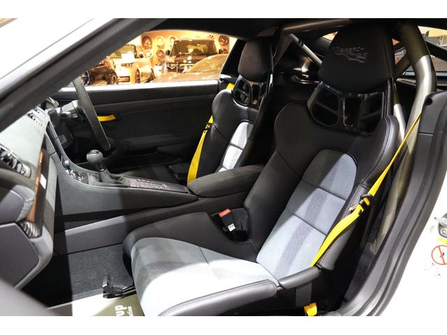 ７１８ケイマン ７１８ケイマンＧＴ４　ＲＳ　ワンオーナー　ヴァイザッハＰＫＧ　クラブスポーツＰＫＧ　フロント／カーボン部分プロテクション　スポーツクロノ　スポーツエグゾースト　ドラレコ　レーダー　禁煙車　ルーフラッピング（34枚目）