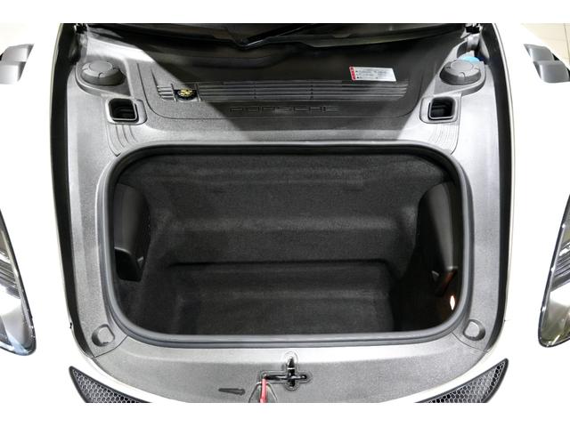 ７１８ケイマン ７１８ケイマンＧＴ４　ＲＳ　ワンオーナー　ヴァイザッハＰＫＧ　クラブスポーツＰＫＧ　フロント／カーボン部分プロテクション　スポーツクロノ　スポーツエグゾースト　ドラレコ　レーダー　禁煙車　ルーフラッピング（45枚目）