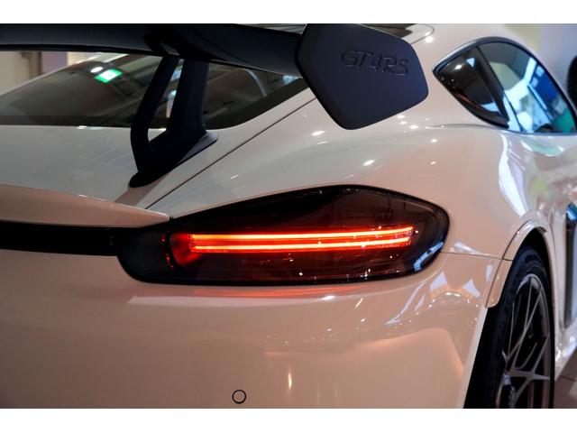 ７１８ケイマン ７１８ケイマンＧＴ４　ＲＳ　ワンオーナー　ヴァイザッハＰＫＧ　クラブスポーツＰＫＧ　フロント／カーボン部分プロテクション　スポーツクロノ　スポーツエグゾースト　ドラレコ　レーダー　禁煙車　ルーフラッピング（47枚目）