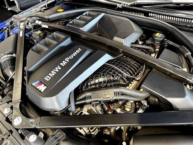 Ｍ４ Ｍ４クーペ　ＢＭＷ　Ｉｎｄｉｖｉｄｕａｌフローズンポルティマオブルー・カーボンファイバーインテリアトリム・ベンチレーション・フルレザーメリノインテリア・パーキングアシストプラス・オートマチックテールゲート（36枚目）
